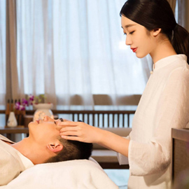 武汉江岸Yayu养生馆秉持“客户至上”的服务理念